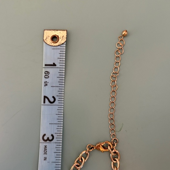 Gold Tone Necklace Amber Lucite Teardrop Charm Statement Pearl Accent - Picture 6 of 6